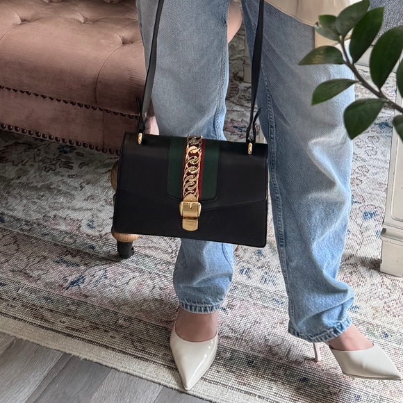 SOLD GUCCI Sylvie 2 WAY Bag Leather Shoulder Bag - Picture 2 of 13